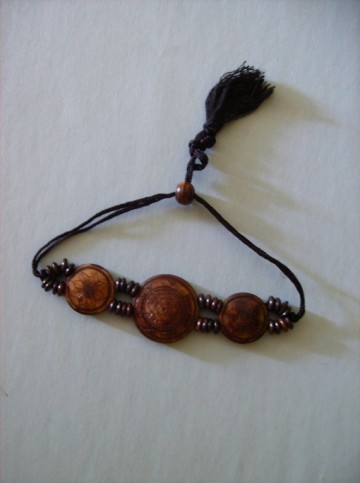 Tibetaans Armbandje, been