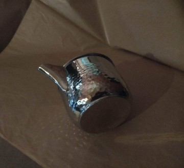 Artdeco stijl gehamerd roomkannetje 12