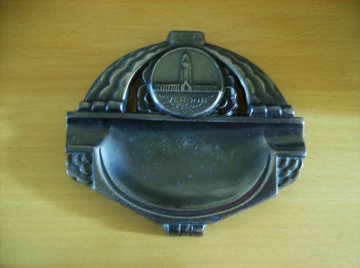 Asbak  douaumont memorial van verdun wo1 2