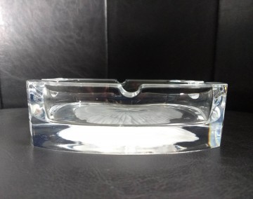 Asbak glas kat in relief 8