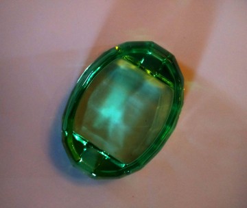 Asbakje glas chechoslovakia  rond groen 3