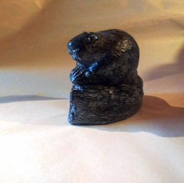 Bever beeldje soapstone   wolfs inuit  4