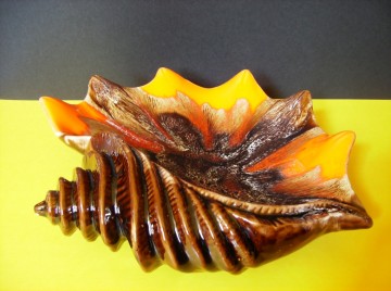 Grote Schelp van aardewerk, multi-kleur glazuur