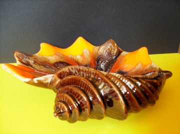 Grote Schelp van aardewerk, multi-kleur glazuur