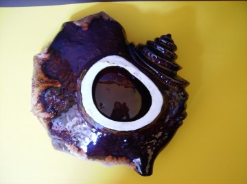 Grote Schelp van aardewerk, multi-kleur glazuur