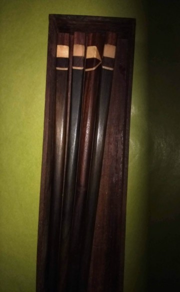 Chinese eetstokjes met steun in doosje 2