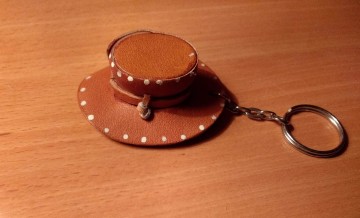 Cowboyhoed miniatuur leer sleutelhanger 1