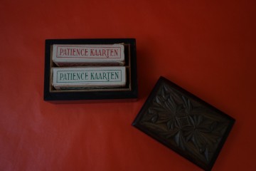 Doosje met gedecordeksel speelkaarten 7