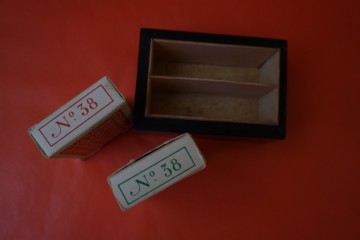 Doosje met gedecordeksel speelkaarten 9