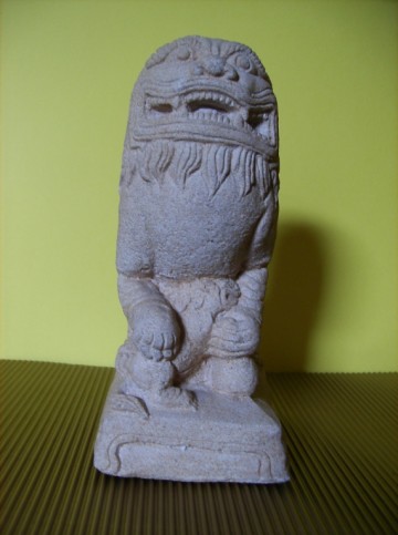 Guardian Lion, steen