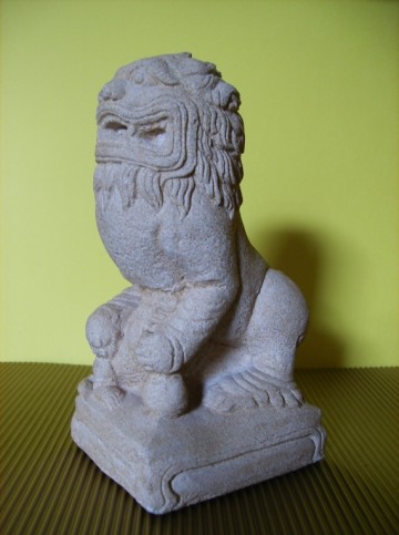 Guardian Lion, steen