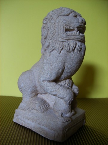 Guardian Lion, steen