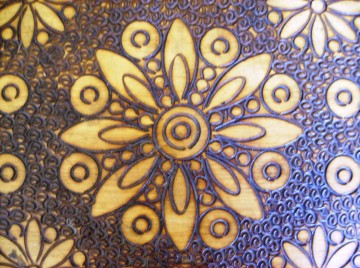 Houten Doos met ingebrandde decoratie