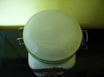 Italiaanse keramische pot, Jugendstil decoratie