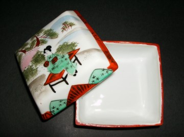 Japans ceramisch bakje met deksel - Satsuma