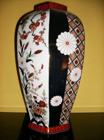 Japanse Porseleinen 'Saji' Vaas