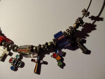 Ketting rond kruisjeskralen 3