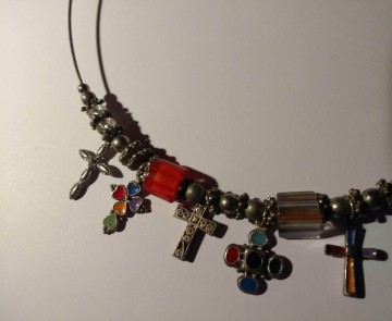 Ketting rond kruisjeskralen 4