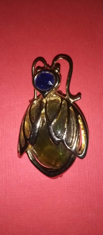 Kever broche blauw groen glas 2