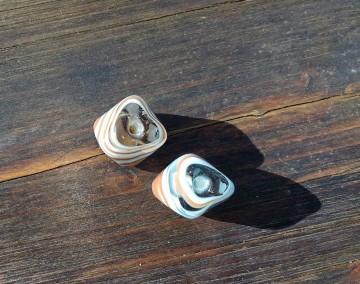 Kralen van glas bruin en blauw 1