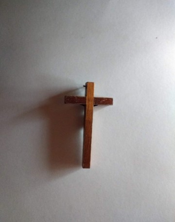 Kruisje oud hout met metaal 5