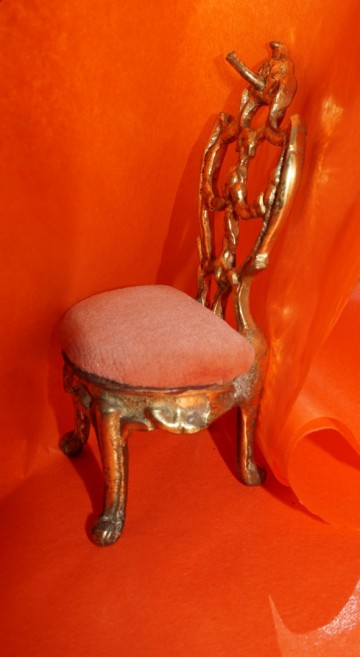 Miniatuur stoeltje voor zakhorloge 5