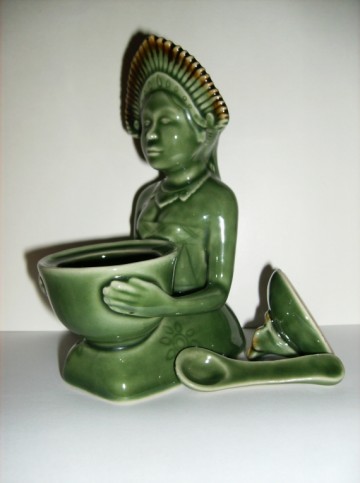 Potje met lepeltje, beeldje Aziatische Vrouw