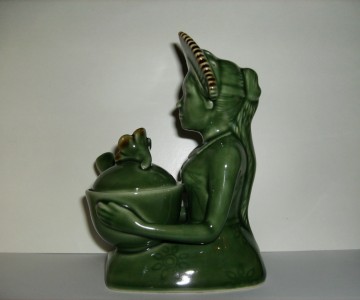 Potje met lepeltje, beeldje Aziatische Vrouw