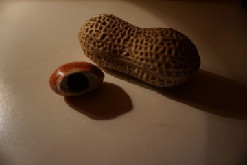 Pindas  2x aardewerk chinees 8 0