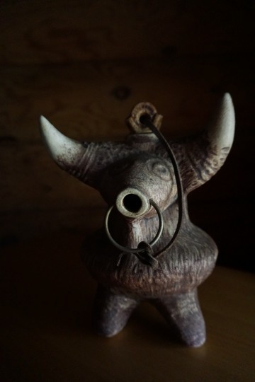 Schenk kan stier aardewerk 3