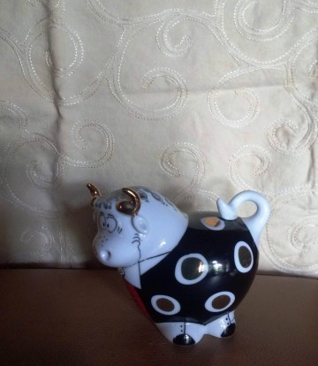 Stier zoutstrooier  goebel 6