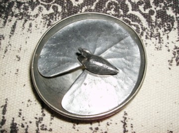 Tinnen Serveerschaaltje met Eendje